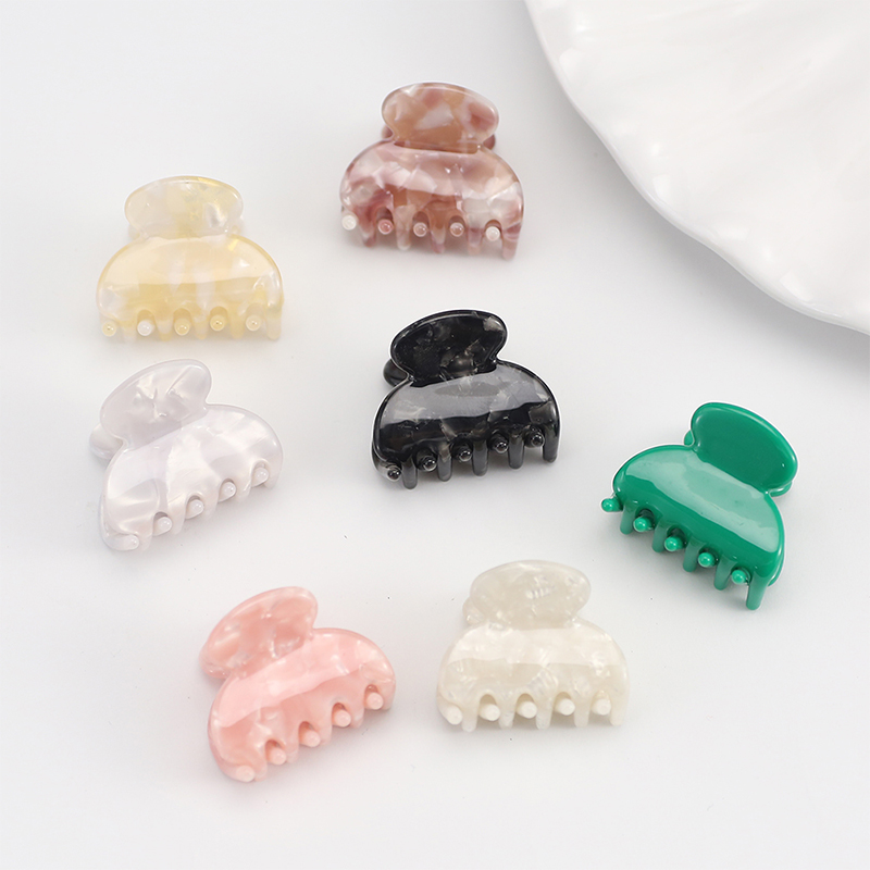 Small And Cute Acetate Hair Claw Clip