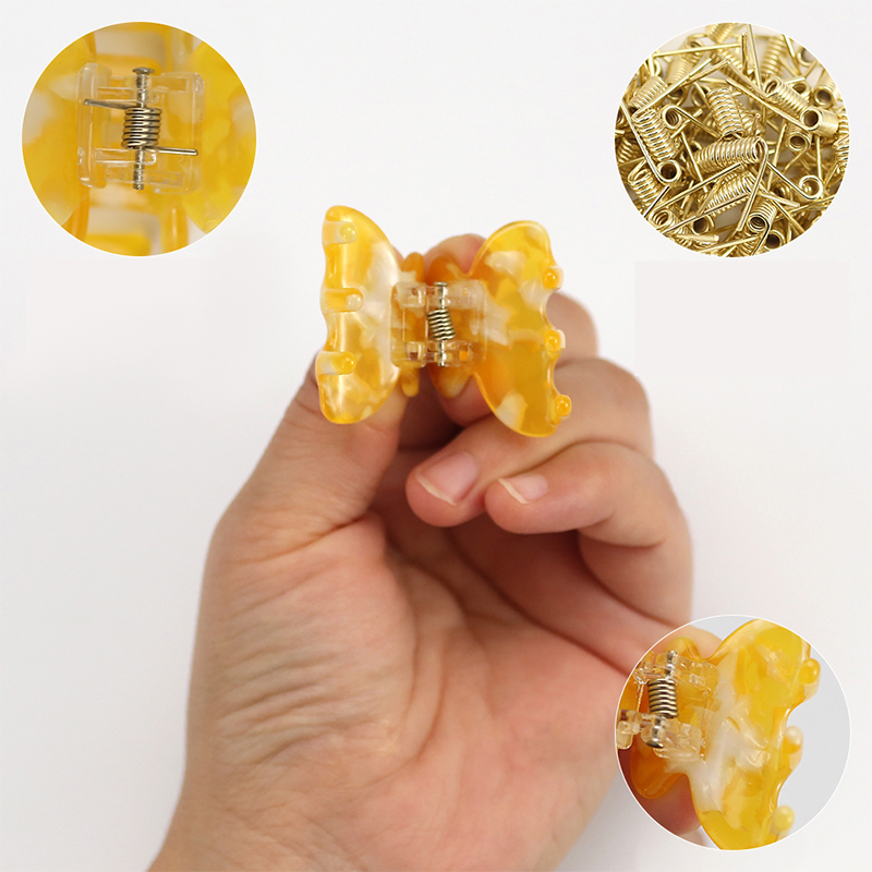Short And Smooth Teeth Acetate Hair Claw Clip