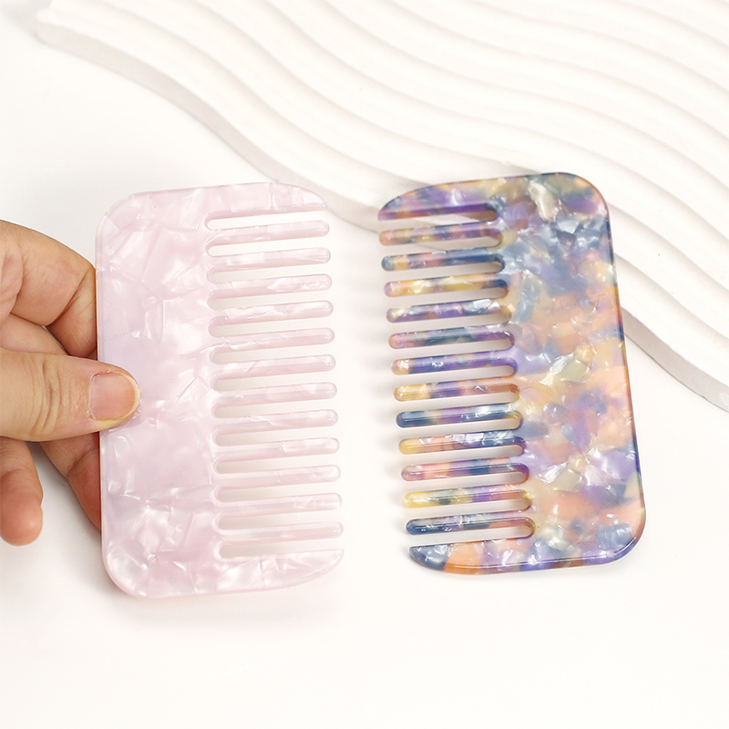 Smooth Symmetry Acetate Comb