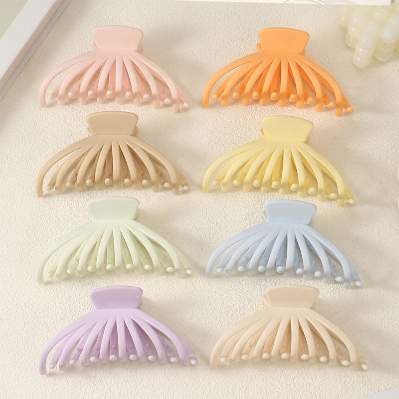 Octopus Injected Plastic Hair Claw Clip