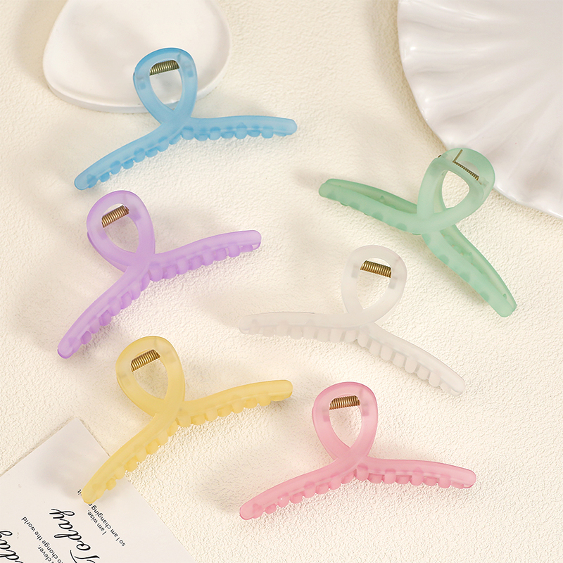 10.5 cm Cross-Shaped Injected Plastic Hair Claw Clip