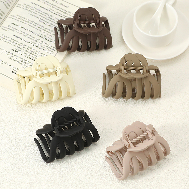 Pumpkin Injected Plastic Hair Claw Clip