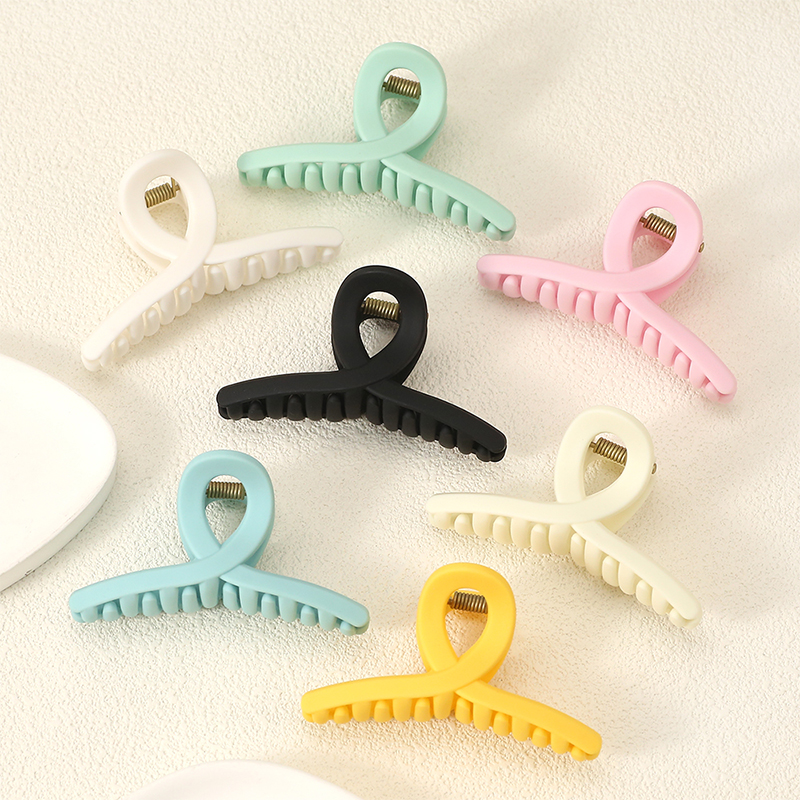 Cross Injected Plastic Hair Claw Clip