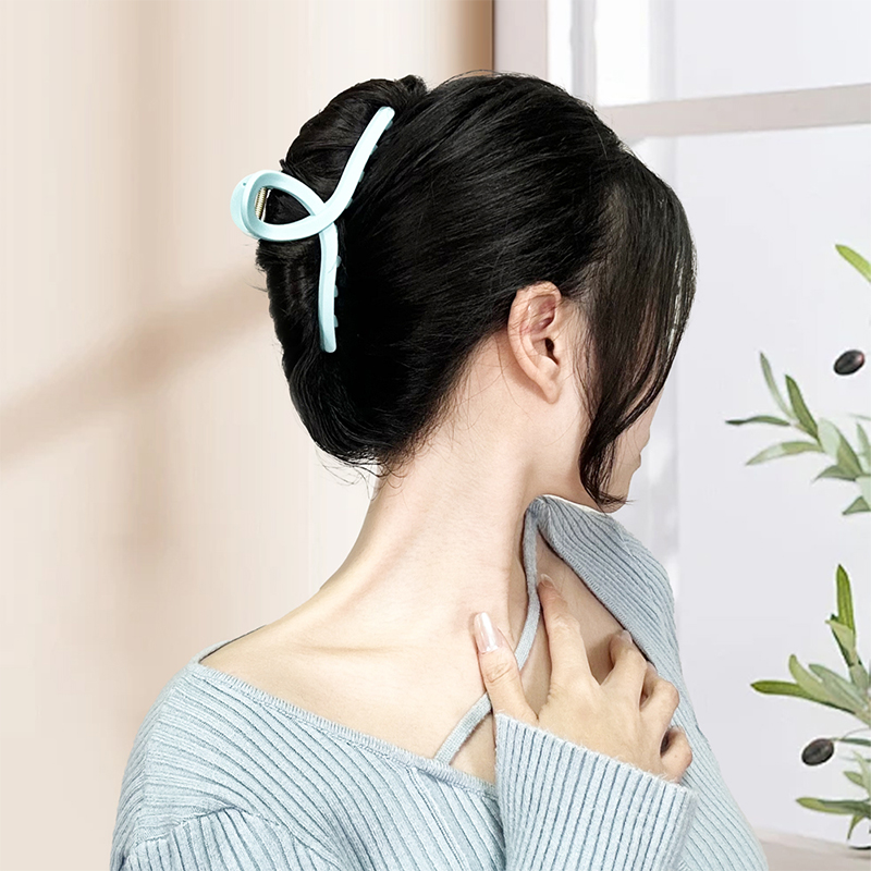Cross 13cm Injected Plastic Hair Claw Clip
