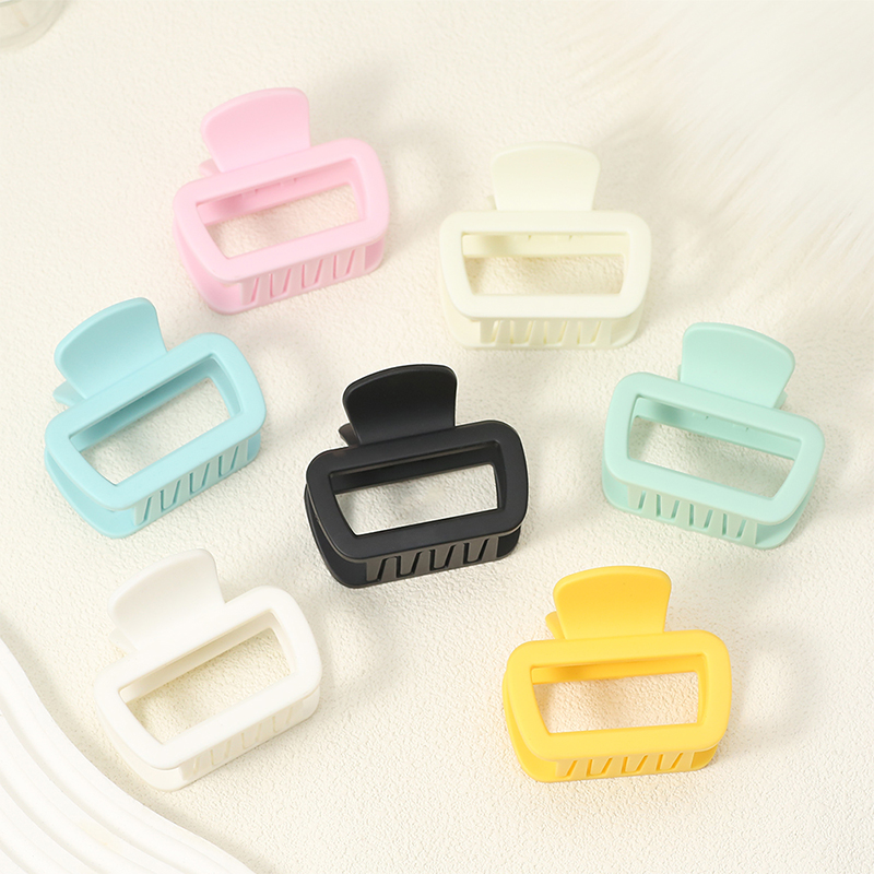 Rounded Trapezoid Injected Plastic Hair Claw Clip