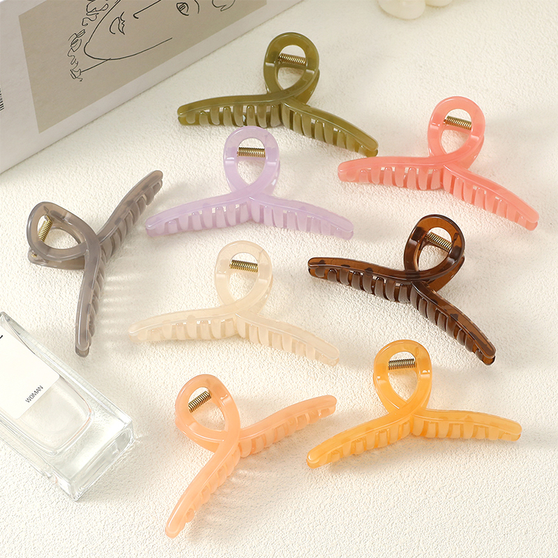 10.5 cm Cross-Shaped Injected Plastic Hair Claw Clip