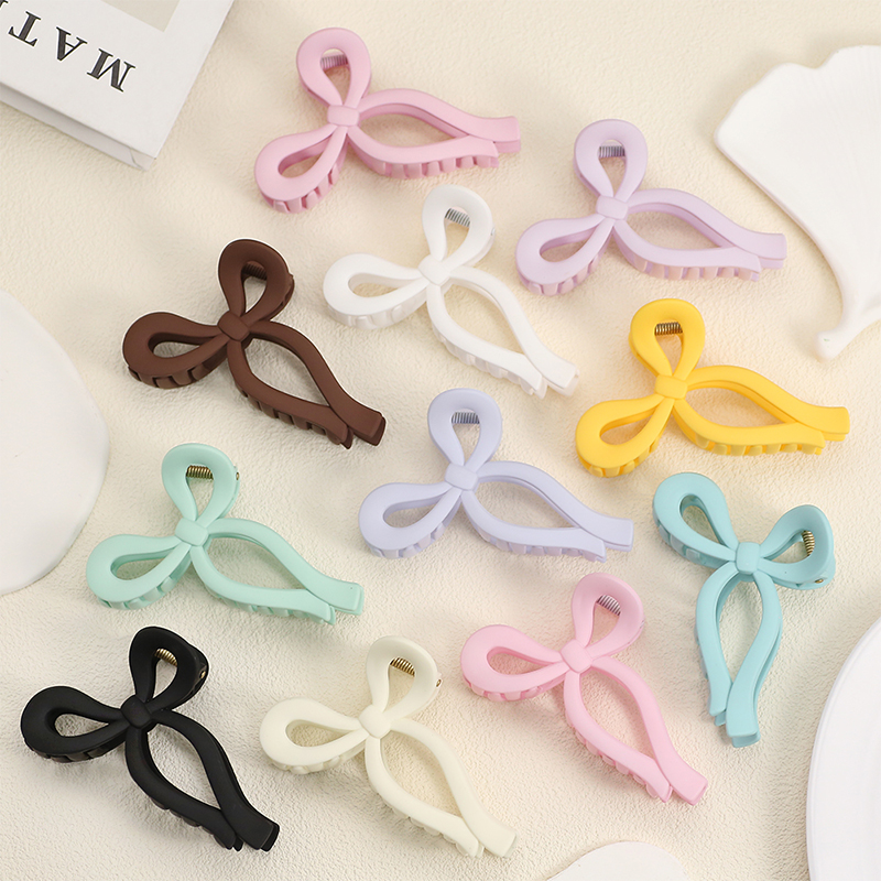 Bowknot Shiny Injected Plastic Hair Claw Clip
