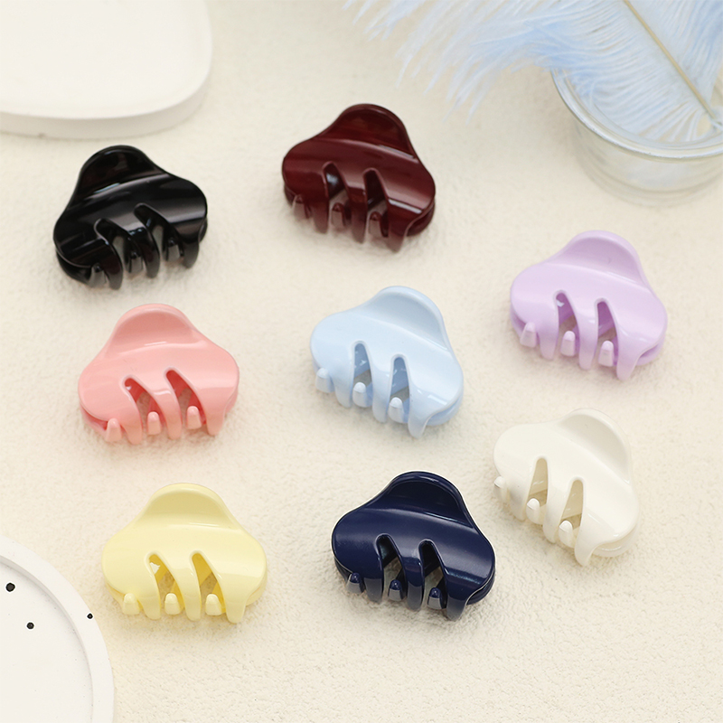 Inclined Teeth Injected Plastic Hair Claw Clip