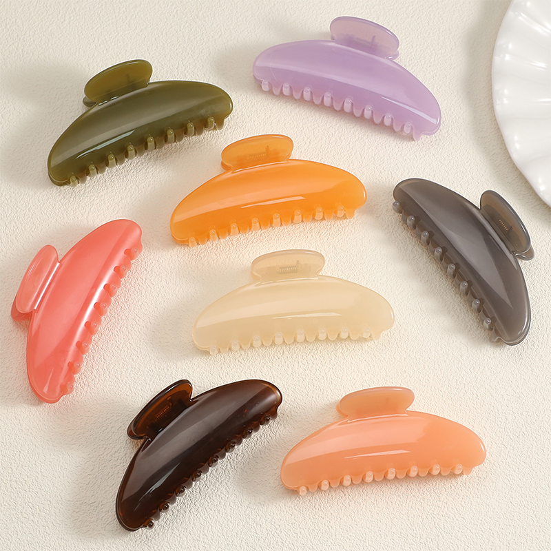Small Sector Injected Plastic Hair Claw Clip