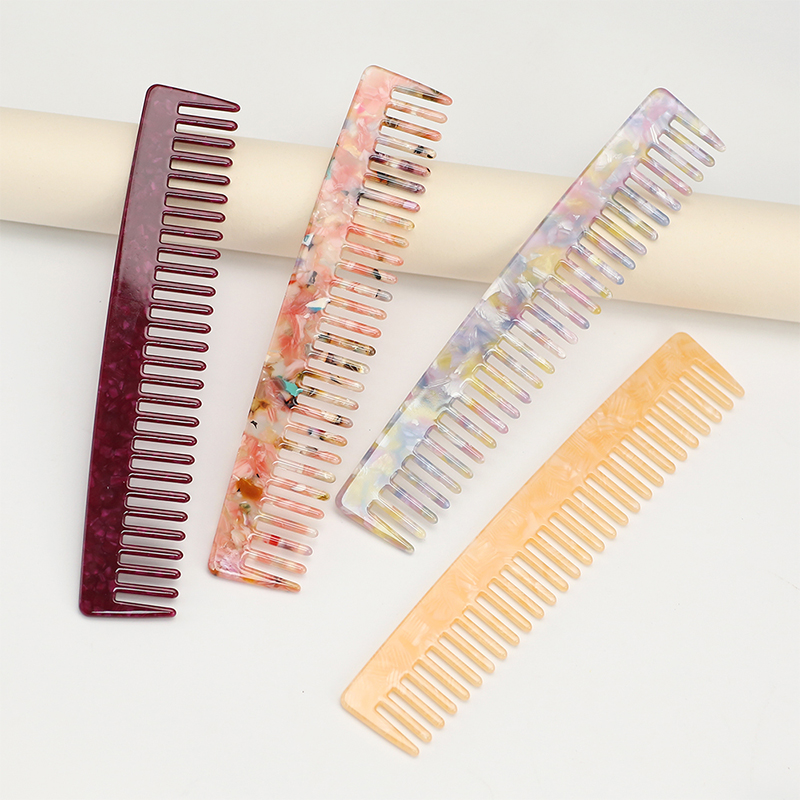 Narrow Strip Acetate Comb