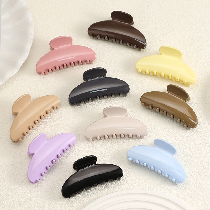 Long Fan-Shaped Injected Plastic Hair Claw Clip