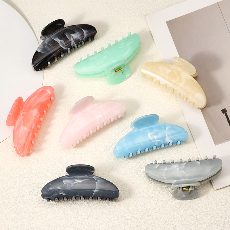 Small Sector Injected Plastic Hair Claw Clip