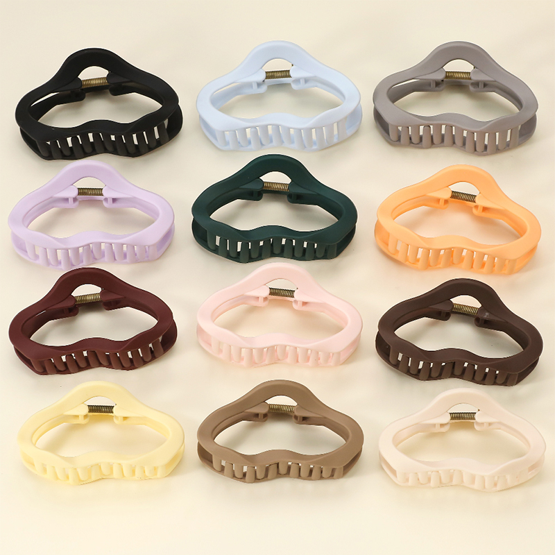Cloud Injected Plastic Hair Claw Clip