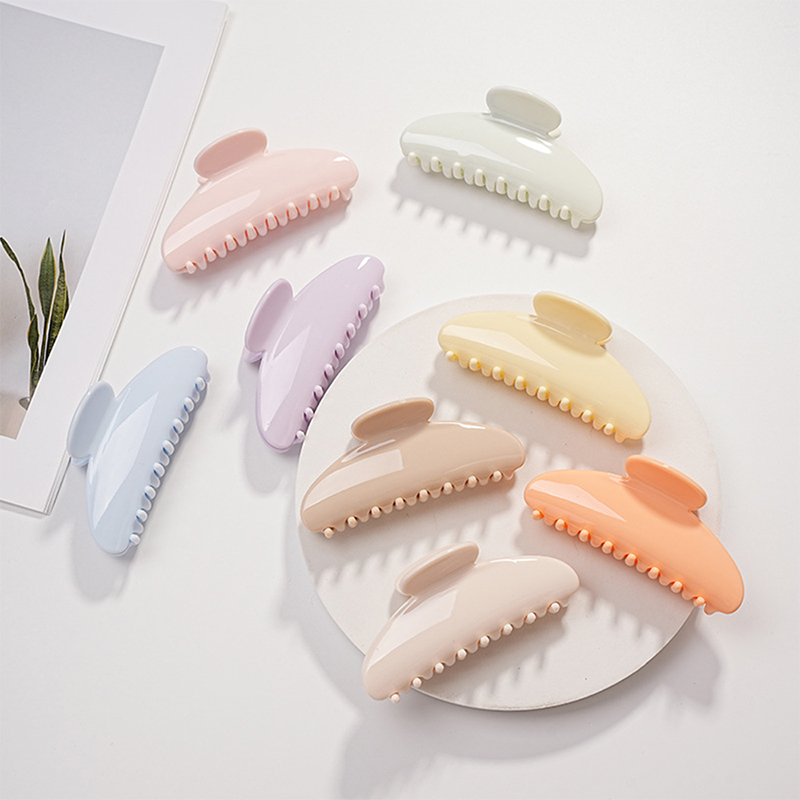 Small Sector Injected Plastic Hair Claw Clip
