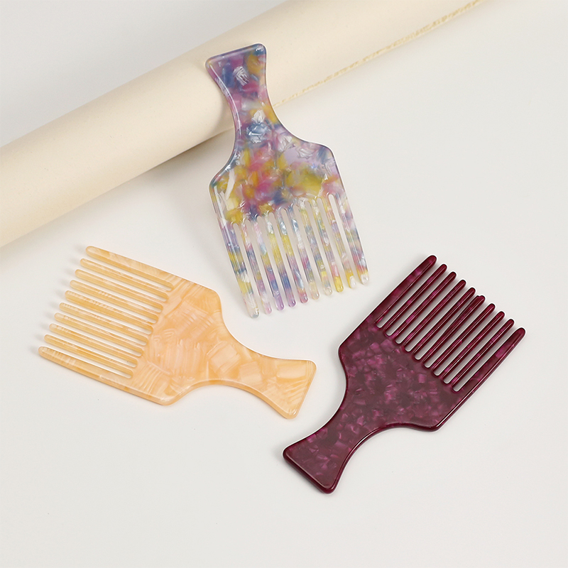 Compact Acetate Comb With Handle