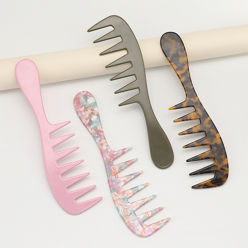Sharp Teeth Acetate Comb