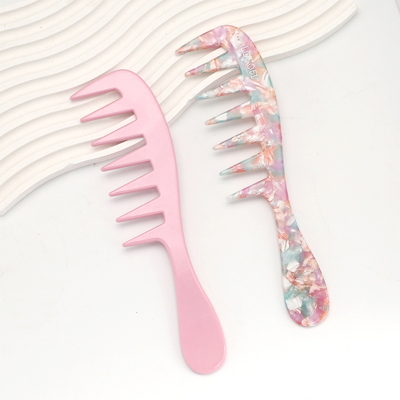 Sharp Teeth Acetate Comb