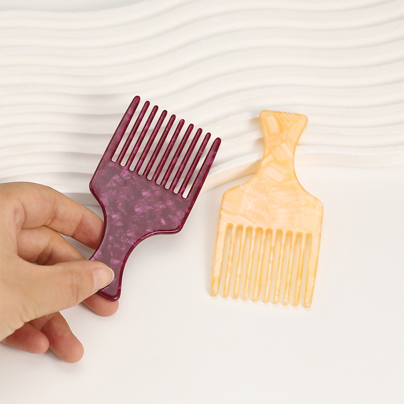 Compact Acetate Comb With Handle