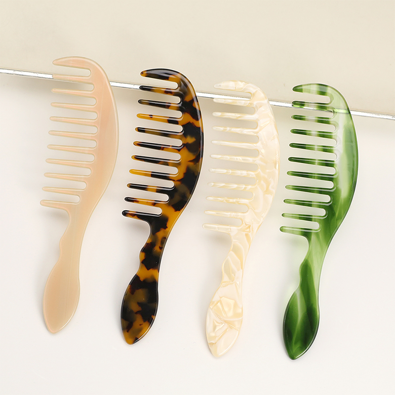 Arched Acetate Comb With Handle