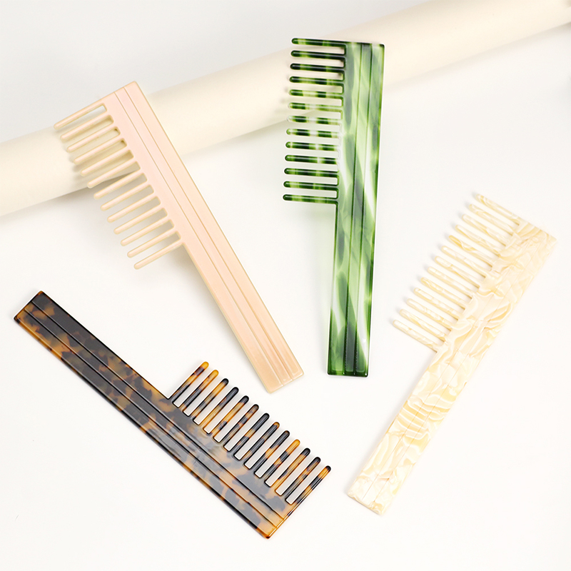 Rectangular Founder Acetate Comb