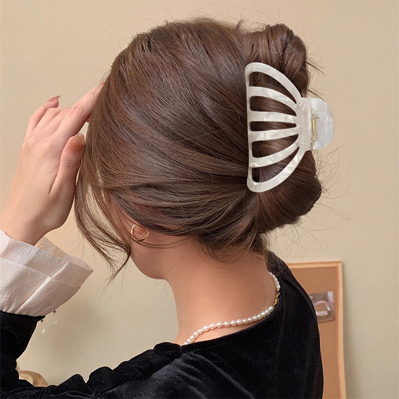 Lantern Shape Acetate Hair Claw Clip