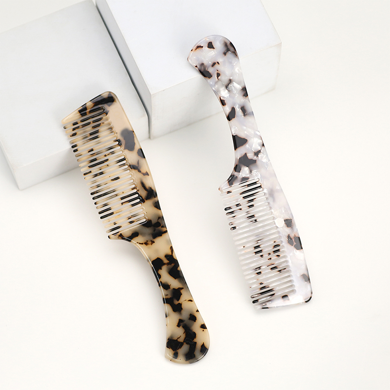Fine Teeth Acetate Comb