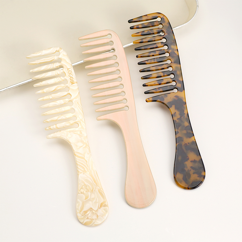 Needle Teeth Acetate Comb