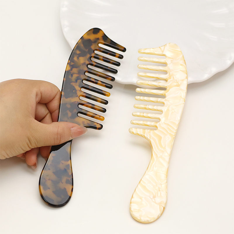 Arc Shape Acetate Comb