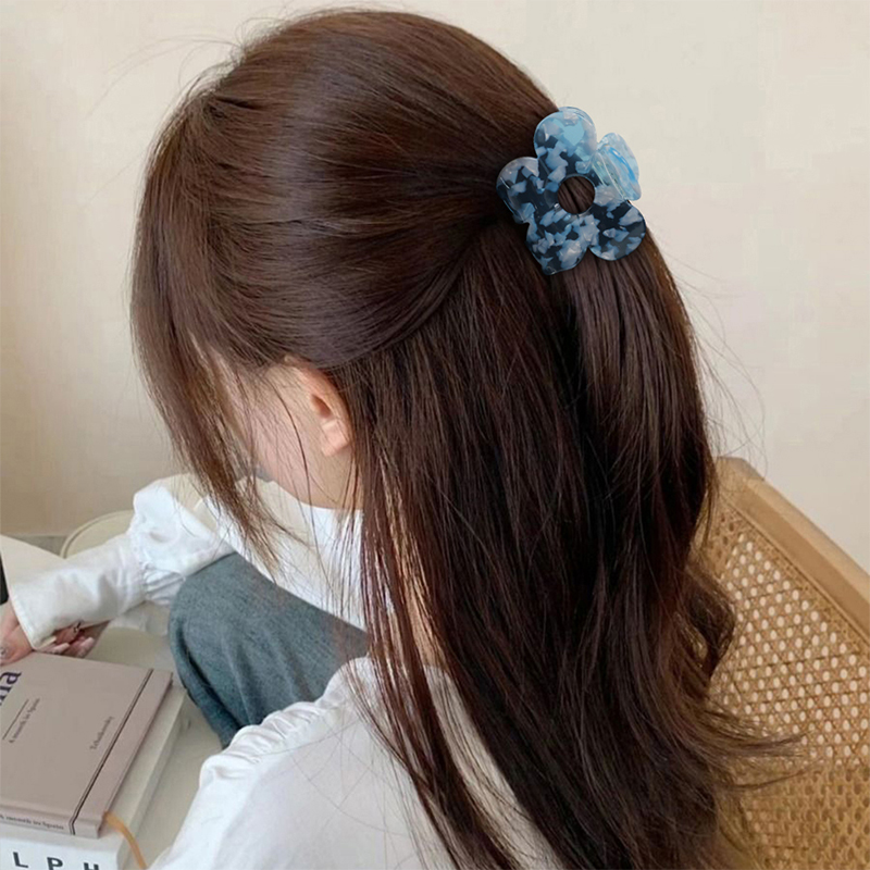 Hollow Circle Flower Shape Acetate Hair Claw Clip