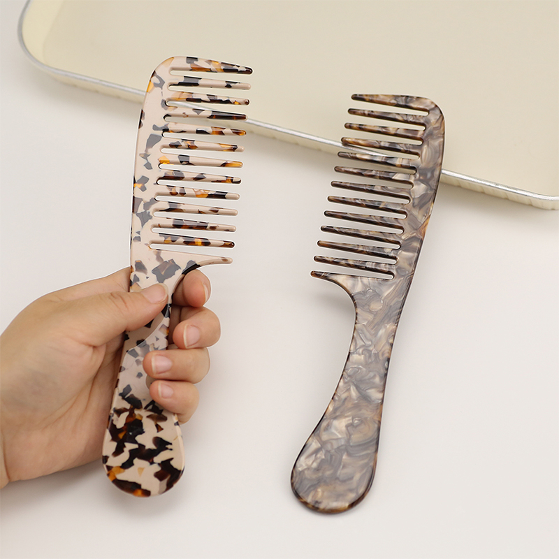 Simple Regular Shape Acetate Comb
