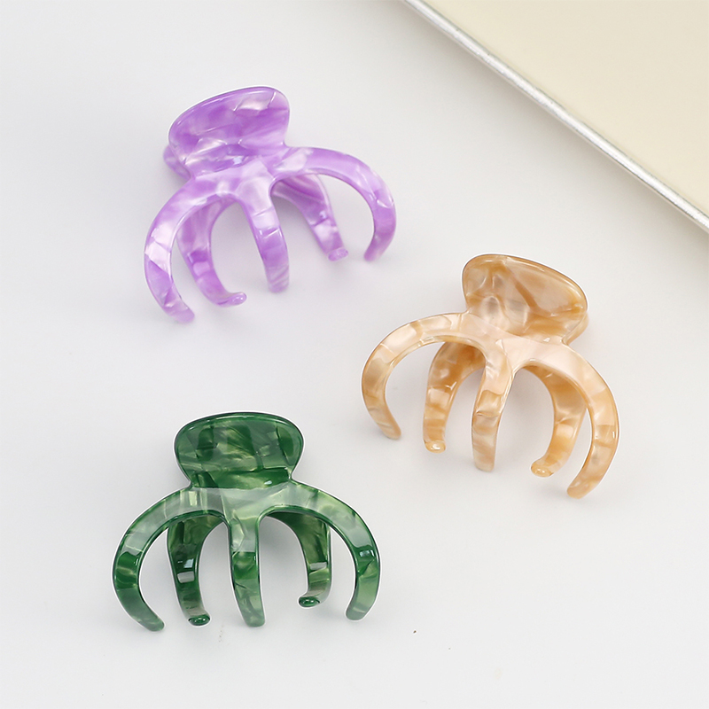 Large Gap Between Comb Teeth Acetate Hair Claw Clip