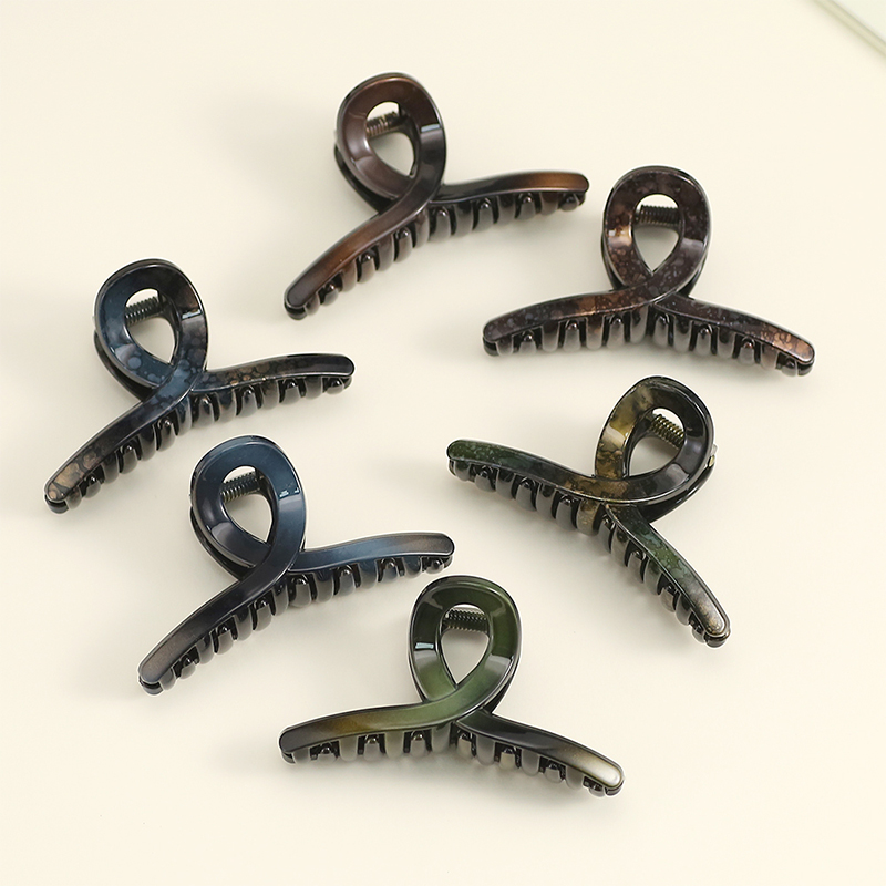 Cross Injected Plastic Hair Claw Clip