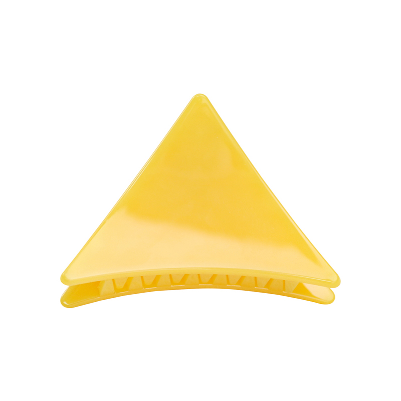 Plastic hair claw clip with triangular injection