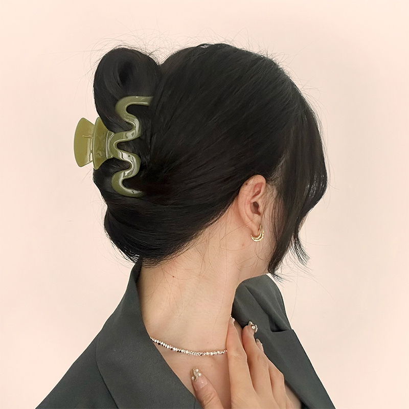 M-Shaped Jelly Clip Injected Plastic Hair Claw Clip
