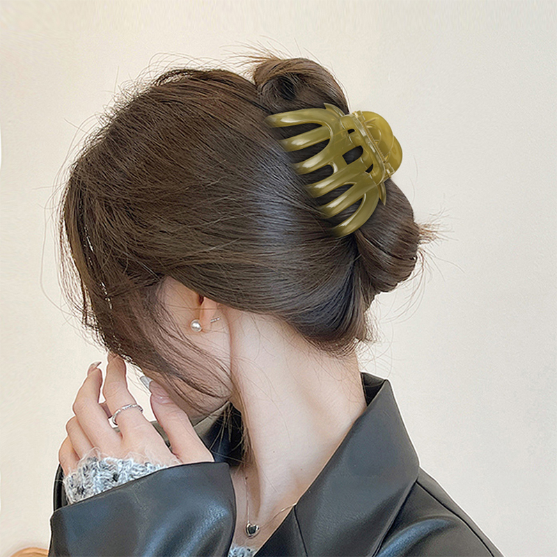 Pumpkin Injected Plastic Hair Claw Clip