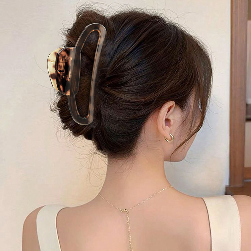 Oval Butto Injected Plastic Hair Claw Clip