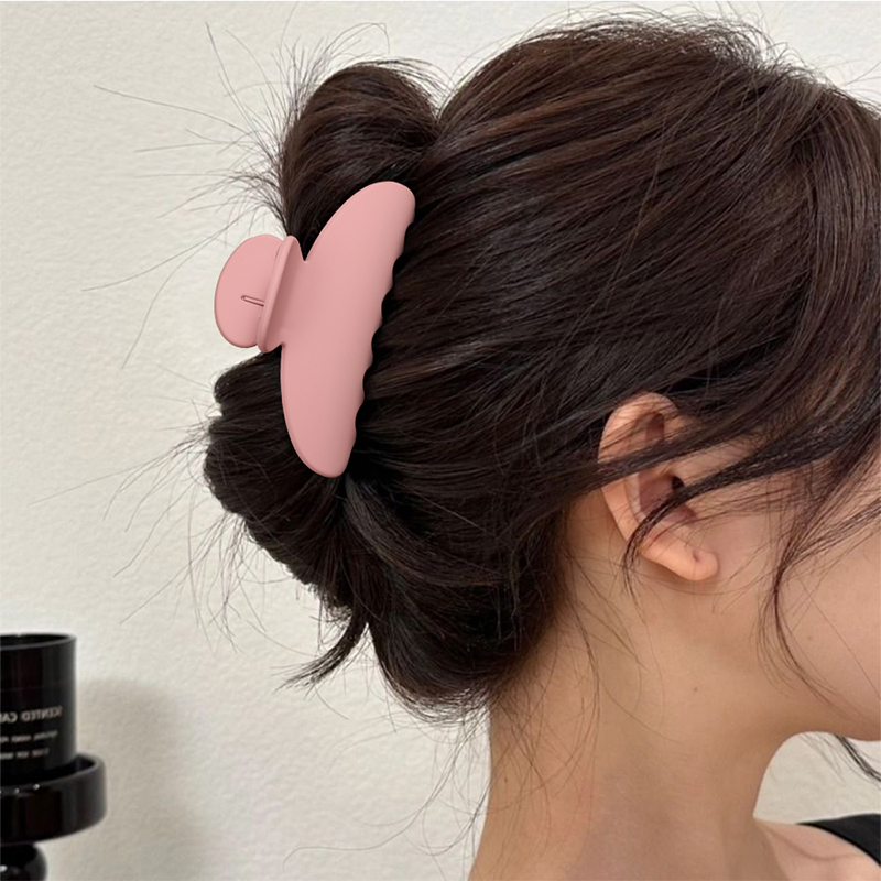 Long Fan-Shaped Injected Plastic Hair Claw Clip