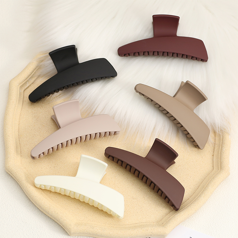 One Line Large Tilting Injection Plastic Hair Claw Clip