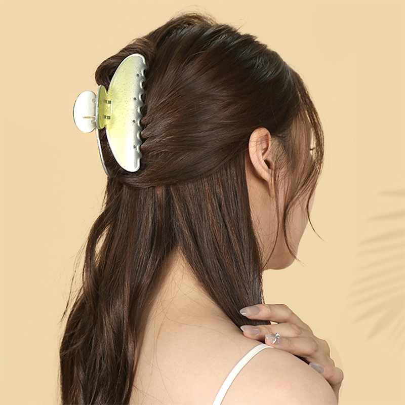 Long Fan-Shaped Injected Plastic Hair Claw Clip